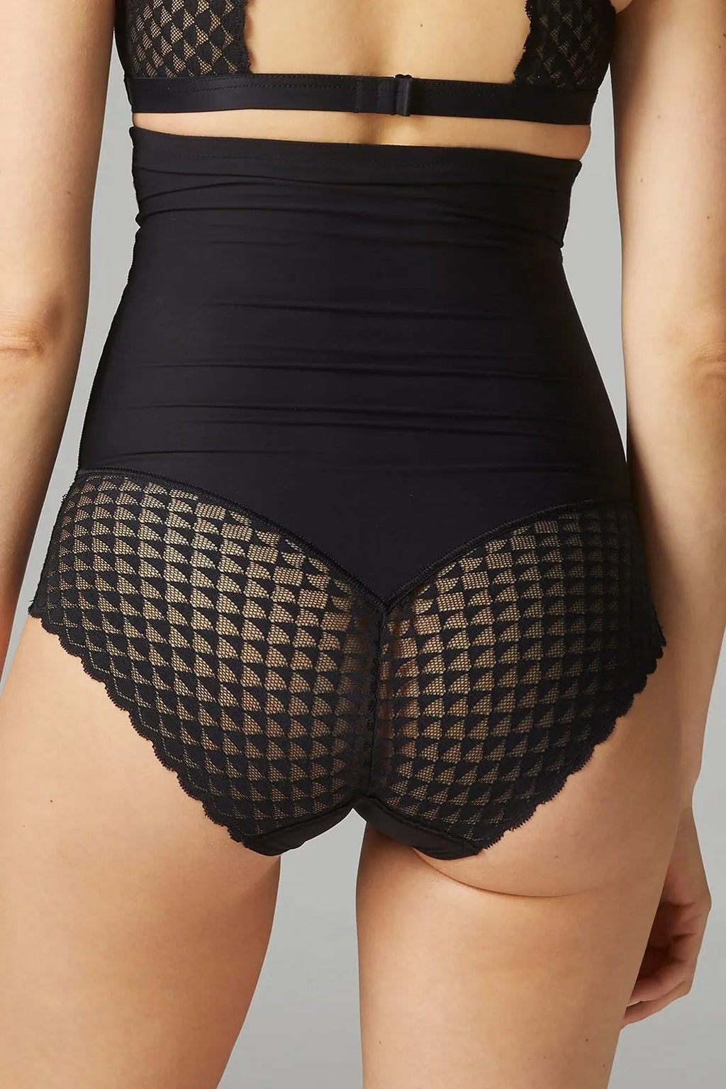 Simone Perle Subtile High Waisted Shapewear Brief 19Y774 - Black/Peau Rose