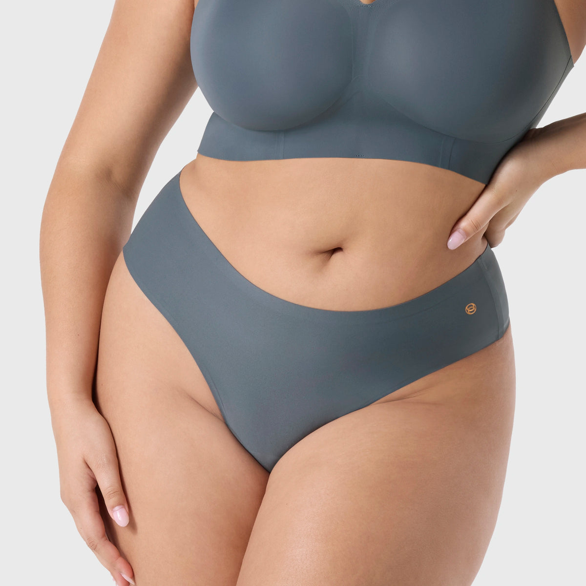Evelyn & Bobbie High-Waisted Mesh Thong
