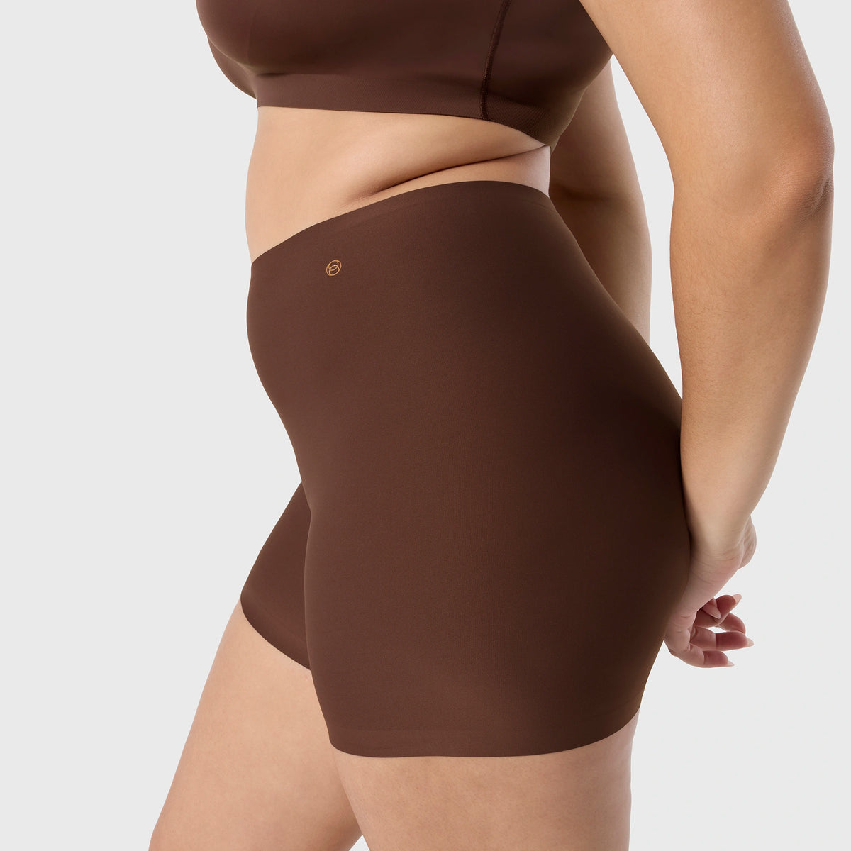 Evelyn & Bobbie Girlshort