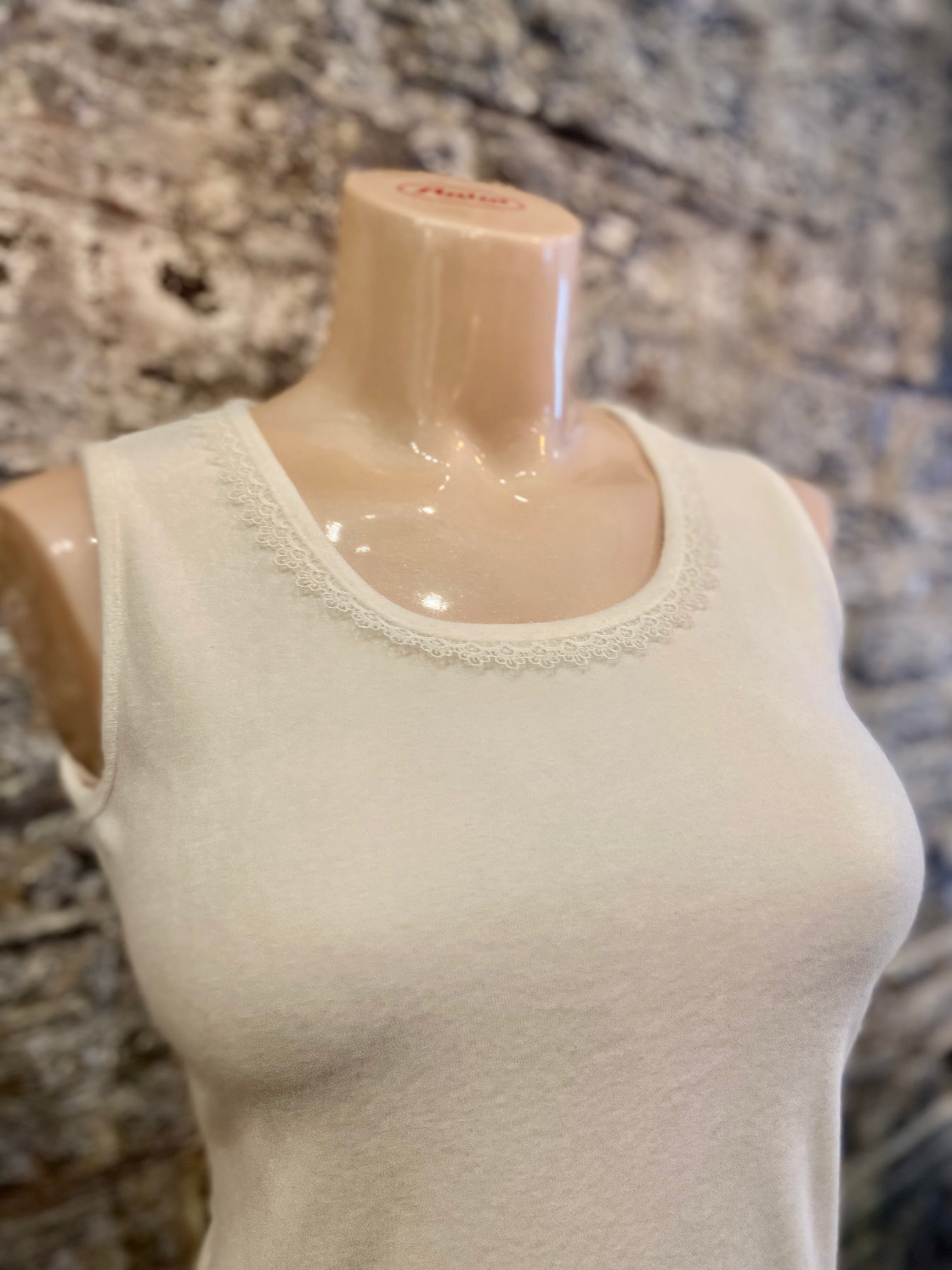 Najerika Bamboo Sleeveless Nightdress - 4304