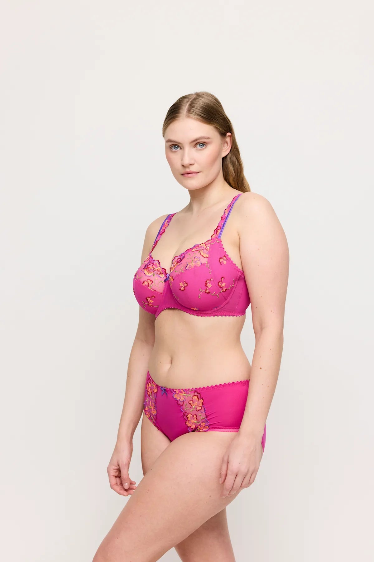 Prima Donna - Devdaha Full Brief - 0563441 - Very Berry