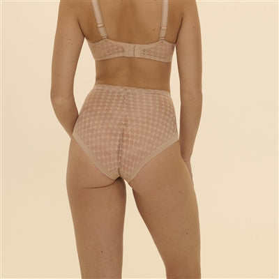 Simone Perele Control Brief- 1G4610