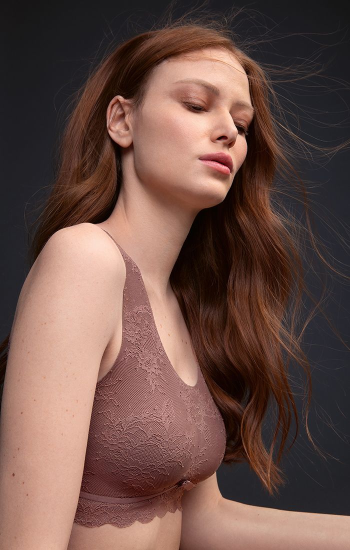 ANITA ESSENTIALS BRALETTE- 5400